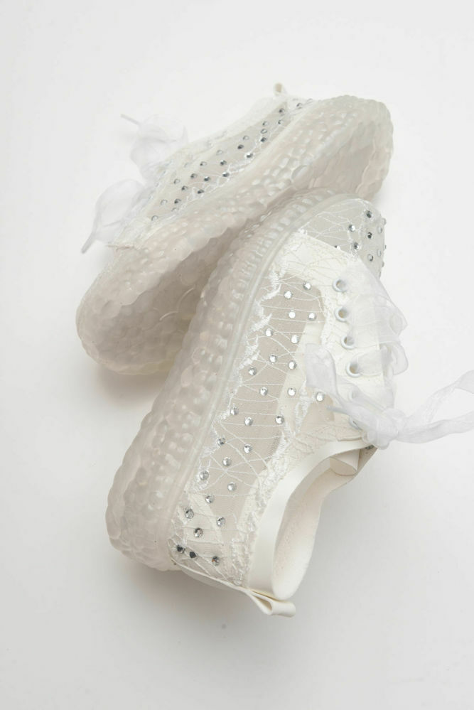 Kadın Kalın Taban Taşlı Transparan Spor Ayakkabı BEYAZ YKL2223300 resmi