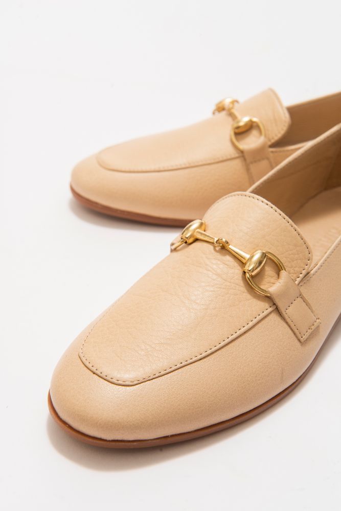 Kadın Deri Zincir Detaylı Loafer BEJ NHR223603 resmi