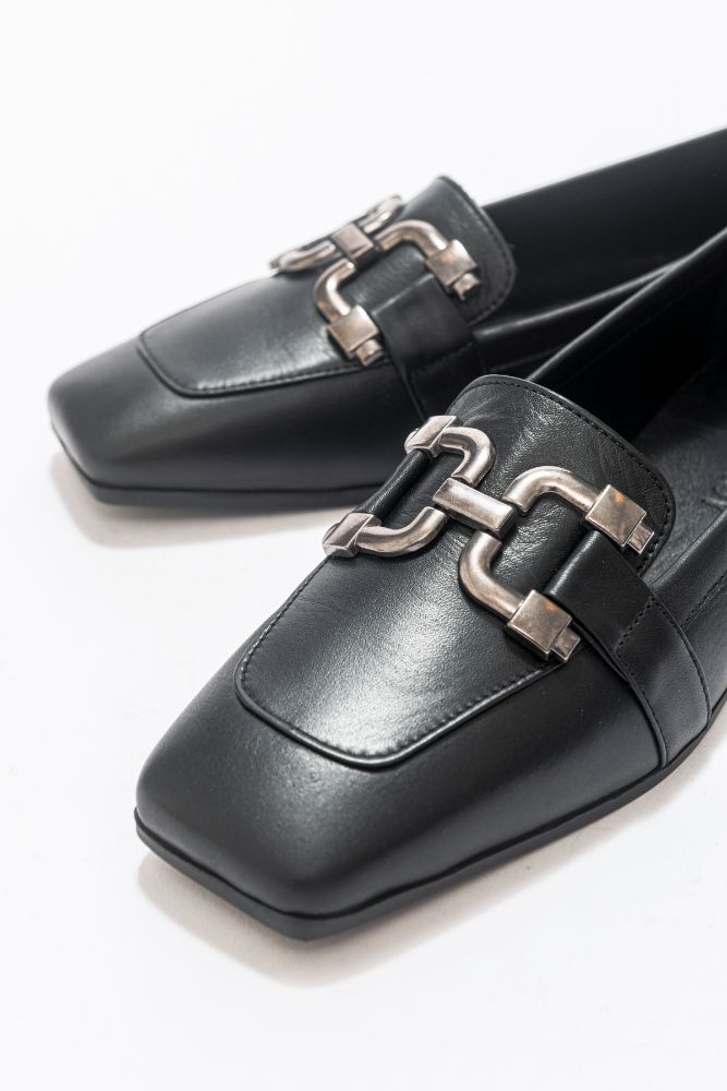 kadin-deri-tokali-loafer-SIYAH-NHR223641-0042986_0