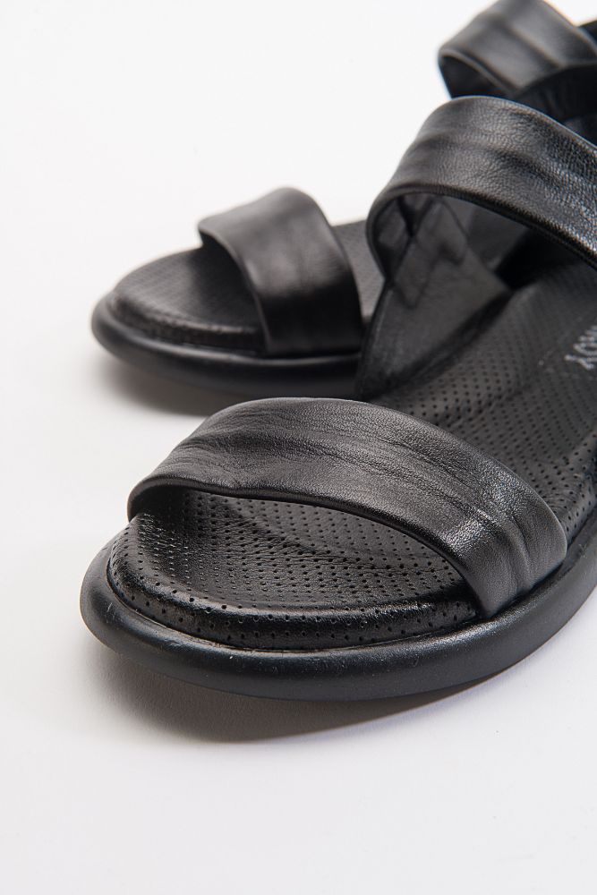 kadin-deri-sandalet-SIYAH-AYH23243-0054709_0