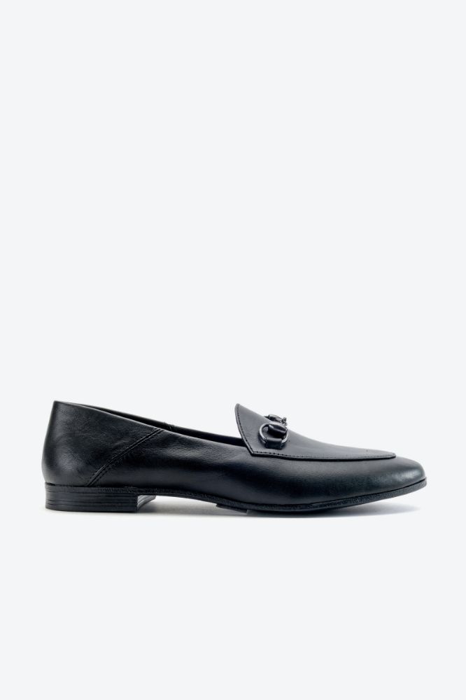 kadin-deri-zincirli-loafer-SIYAH-OK23257-0055370_0