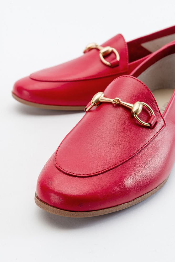 kadin-deri-zincirli-loafer-KIRMIZI-OK23257-0055392_0