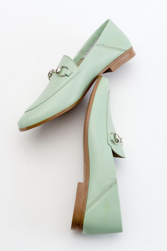 kadin-deri-zincirli-loafer-MINT-OK23257-0055405_0