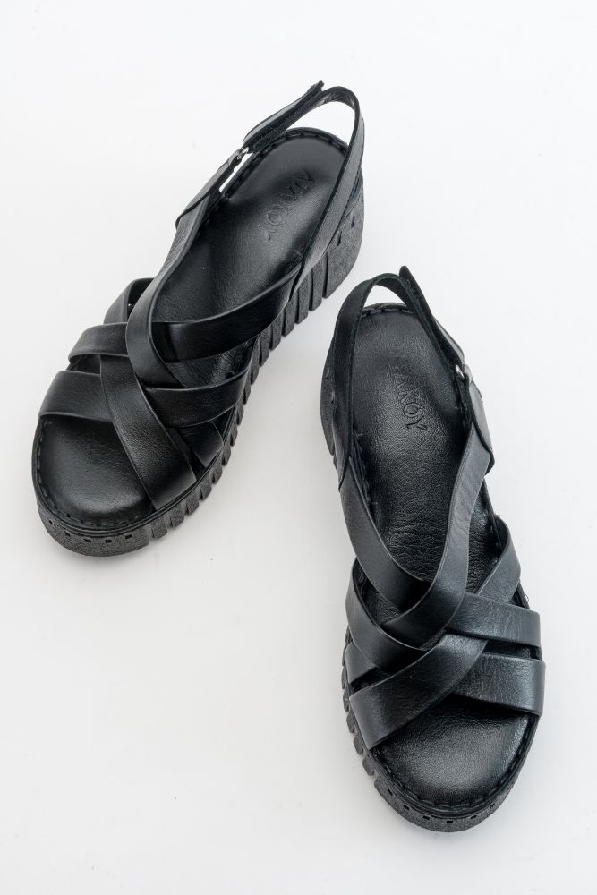 kadinn-dolgu-taban-sandalet-SIYAH-SLT232254-0055678_0