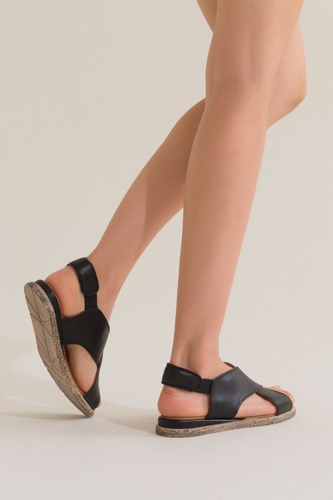 kadin-deri-sandalet-SIYAH-CVT232706-0056803_0