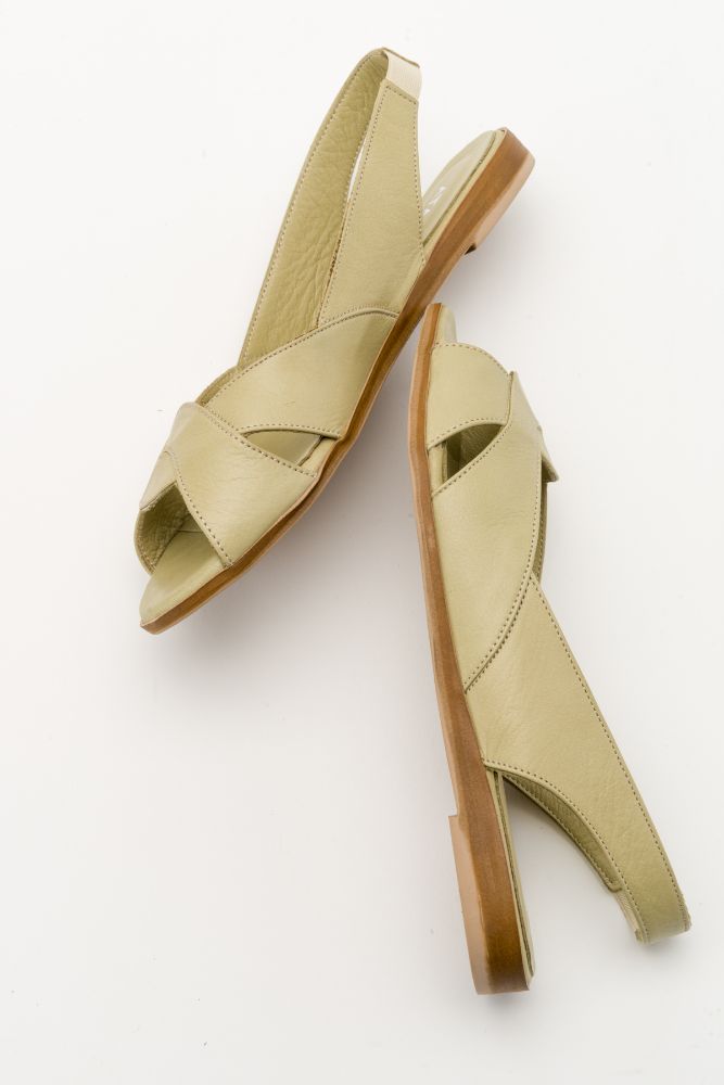 kadin-deri-sandalet--YESIL-TOY23280130-0057237_0