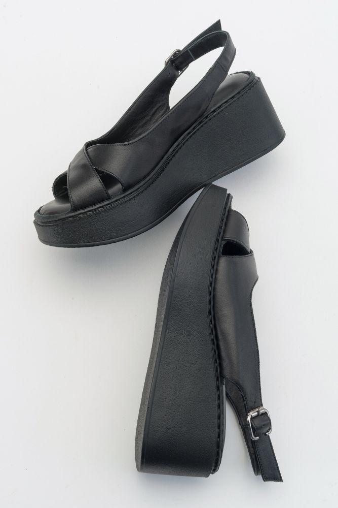 kadin-deri-sandalet-SIYAH-ASY232845-0057297_0