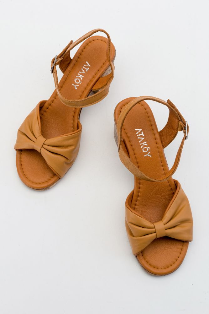 kadin-deri-topuklu-sandalet-TABA-ALP2326000-0057434_0