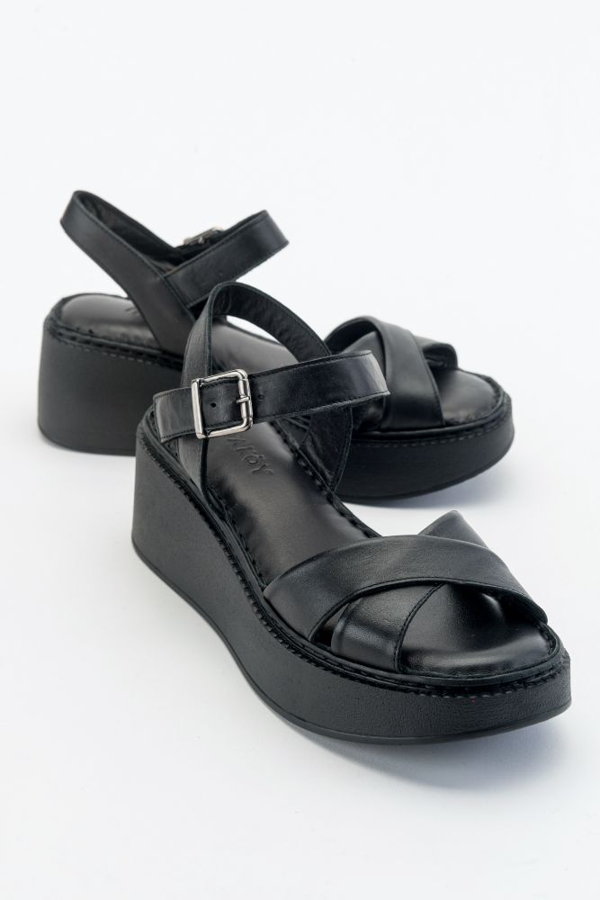 kadin-deri-sandalet-SIYAH-ASY232868-0057511_0