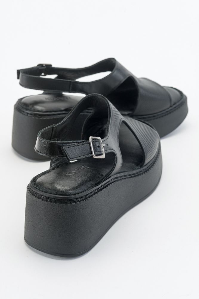 kadin-deri-sandalet--SIYAH-ASY232874-0057623_0