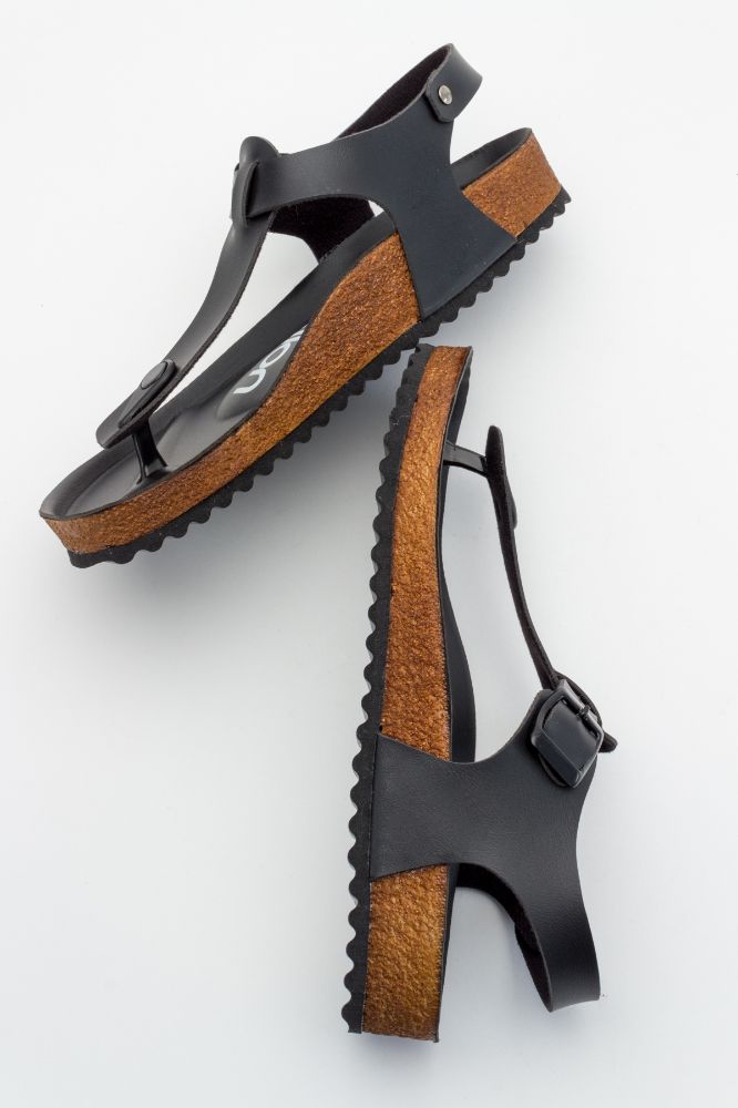 kadin-parmak-arasi-sandalet-SIYAH-BN2321220-0058626_0