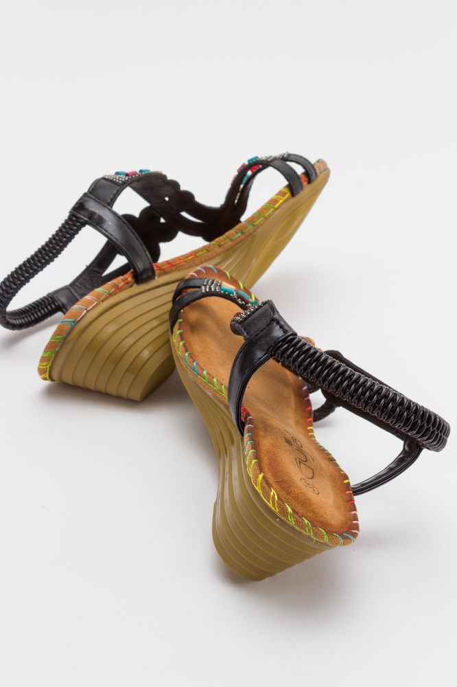kadin-tasli-sandalet-SIYAH-GUJ232518-0060171_0