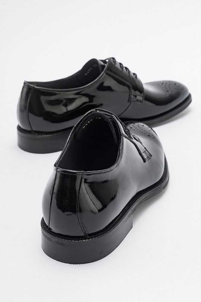 Erkek Deri Klasik Ayakkabı SIYAH RUGAN DELIKLI GLR2418477 resmi