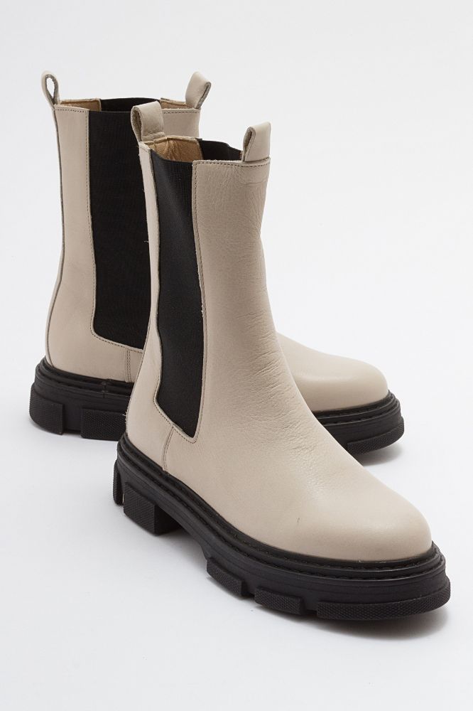 kadin-deri-kalin-taban-lastikli-postal-KREM-PNC251553-0087190_0