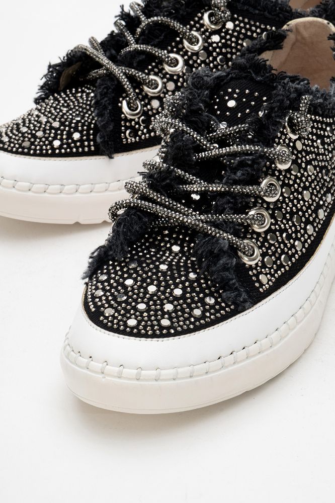 kadin-tasli-sneakers-SIYAH-YKL2522410-0089080_0