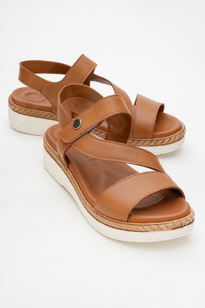 kadin-deri-sandalet-TABA-EST25244-0090420_0