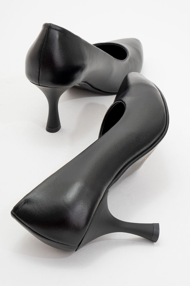 kadin-deri-ince-topuklu-stiletto-SIYAH-PYZ2520224-0090764_0