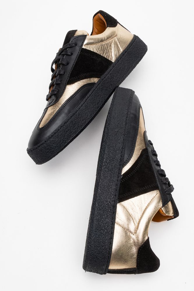 Kadın Deri Sneaker Ayakkabı SIYAH ALTIN AGN5418 resmi