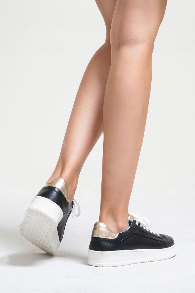 Kadın Deri Sneaker Ayakkabı SIYAH ALTIN PNC1393 resmi