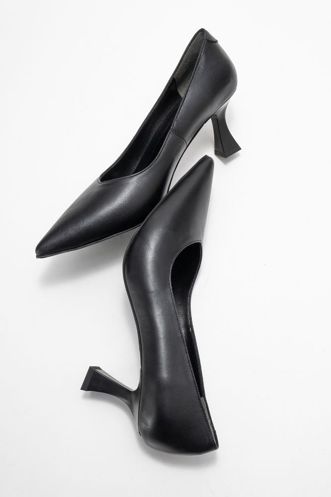 kadin-deri-topuklu-ayakkabi-SIYAH-MG1900-0100531_0