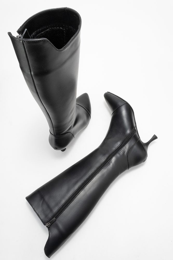 kadin-deri-ince-topuklu-cizme-SIYAH-PYZ1064-0100591_0