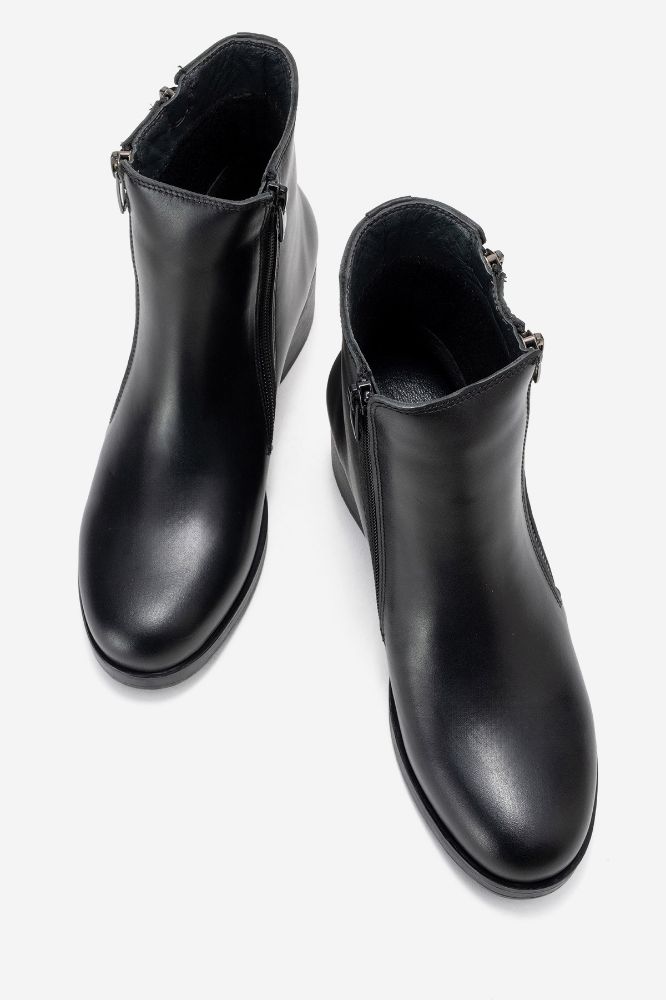 kadin-deri-fermuar-detayli-topuklu-bot-SIYAH-PNC187-0100790_0