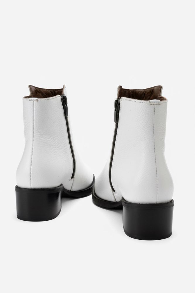 kadin-deri-fermuar-detayli-topuklu-bot-BEYAZ FLOTER-PNC639-0100819_0