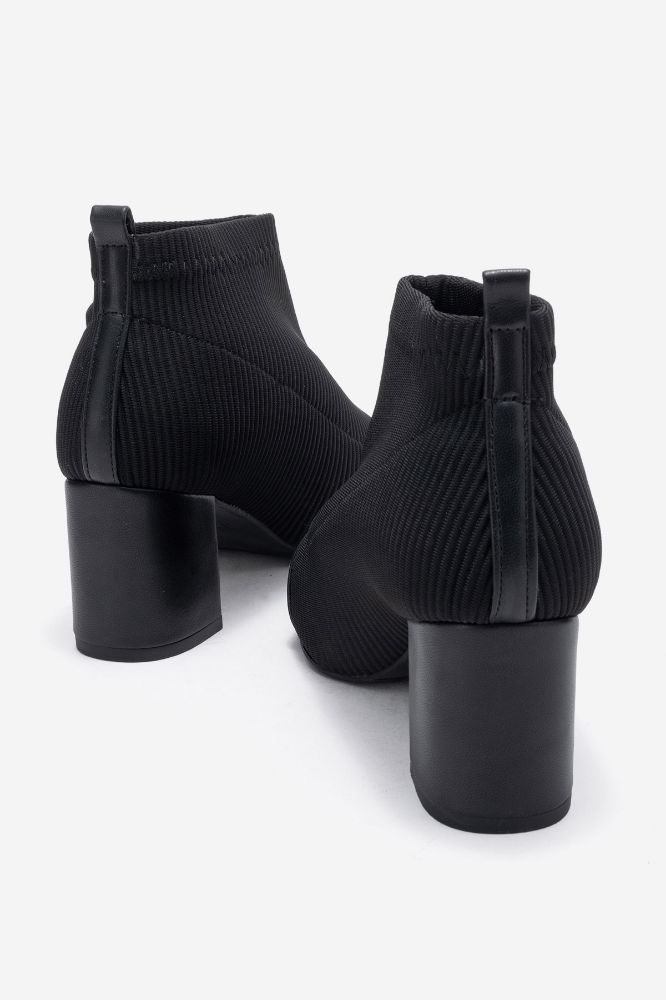 kadin-kalin-topuklu-bilekte-bot-SIYAH-YKL1780-0100837_0