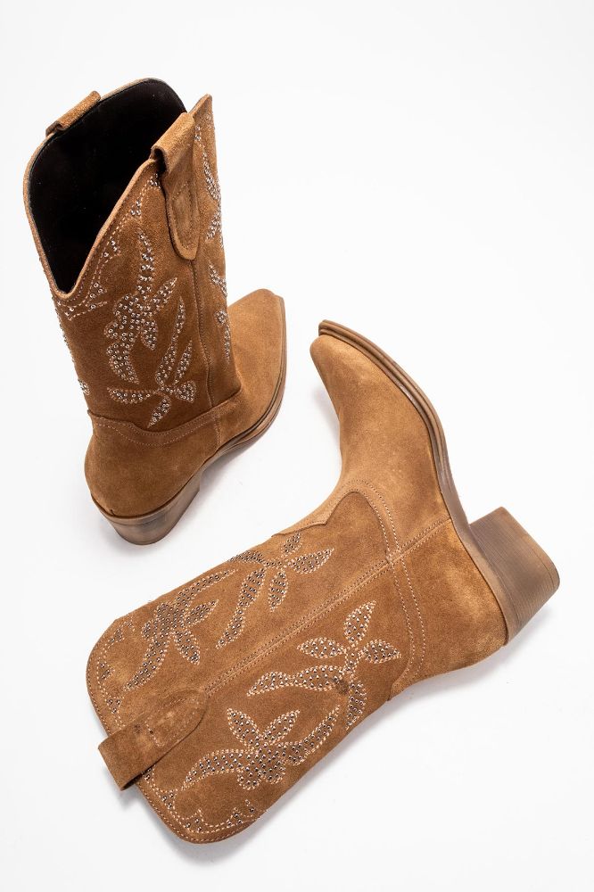 kadin-deri-western-cizme-KUM SUET-EFE9423-0101017_0