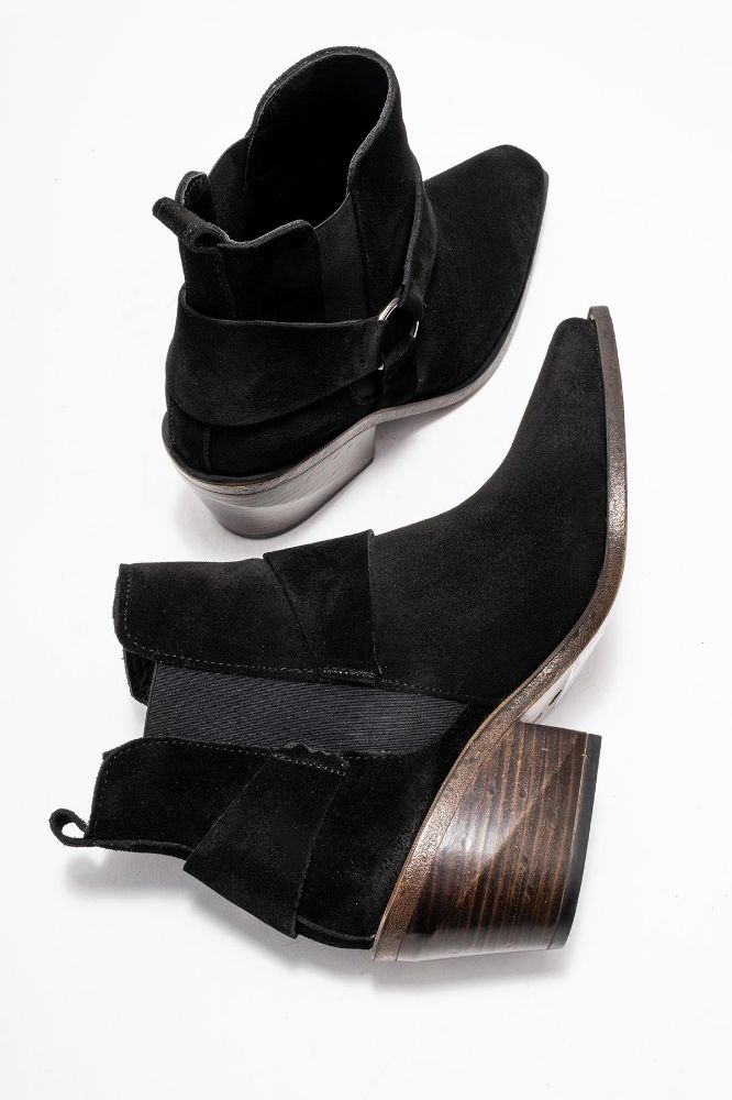 kadin-kalin-topuklu-western-bot-SIYAH SUET-HKN1563-0101041_0