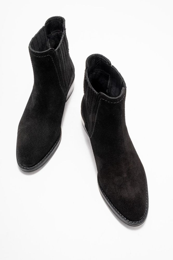 kadin-deri-bilekten-lastikli-bot-SIYAH SUET-PNC642-0101082_0