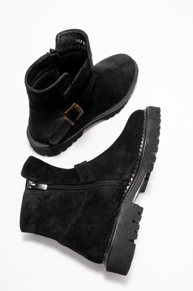 kadin-deri-kalin-taban-bot-SIYAH SUET-PNC743-0101101_0