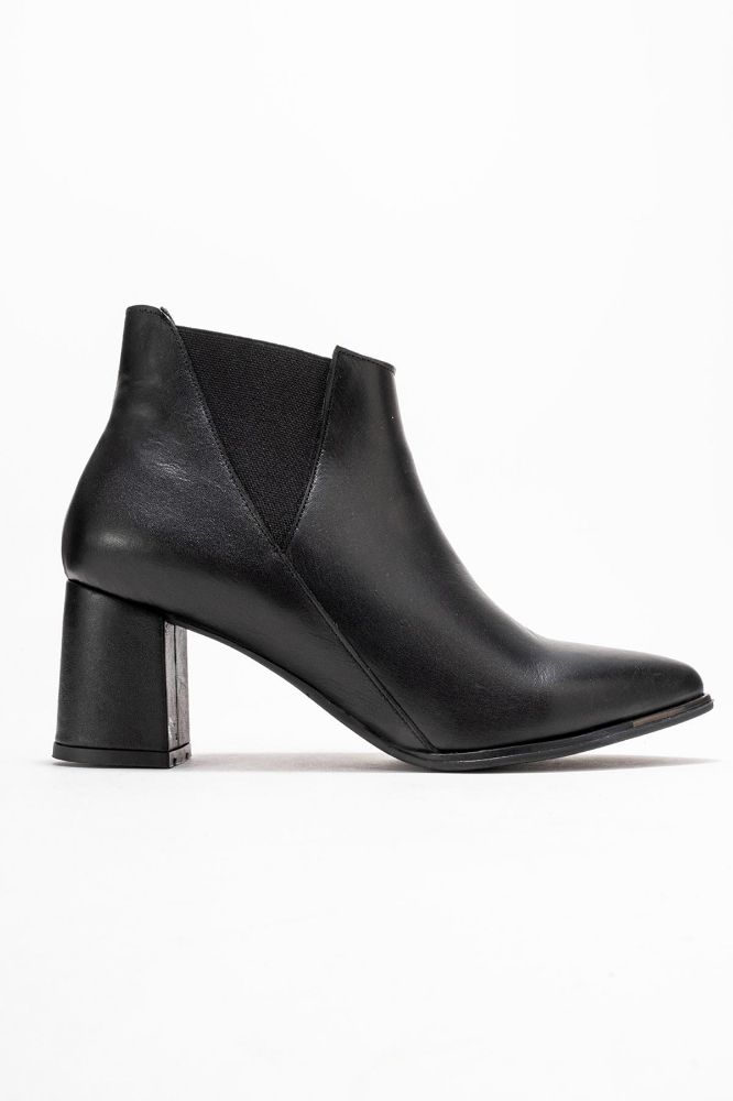 kadin-deri-lastikli-bot-SIYAH-PYZ1138-0101108_0