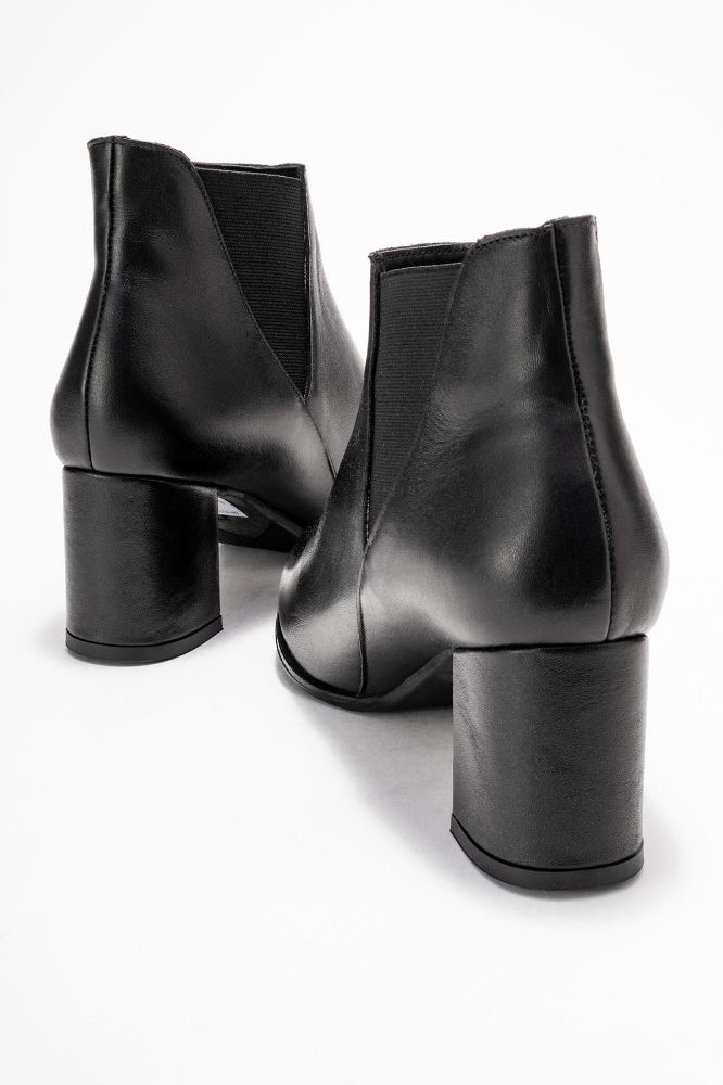 kadin-deri-lastikli-bot-SIYAH-PYZ1138-0101111_0