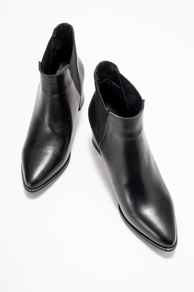 kadin-deri-lastikli-bot-SIYAH-PYZ1138-0101112_0