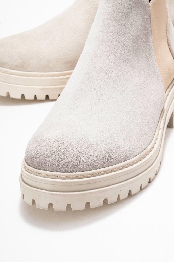 kadin-deri-lastikli-bot-BEJ SUET-PYZ1950-0101122_0