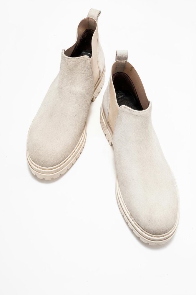 kadin-deri-lastikli-bot-BEJ SUET-PYZ1950-0101124_0