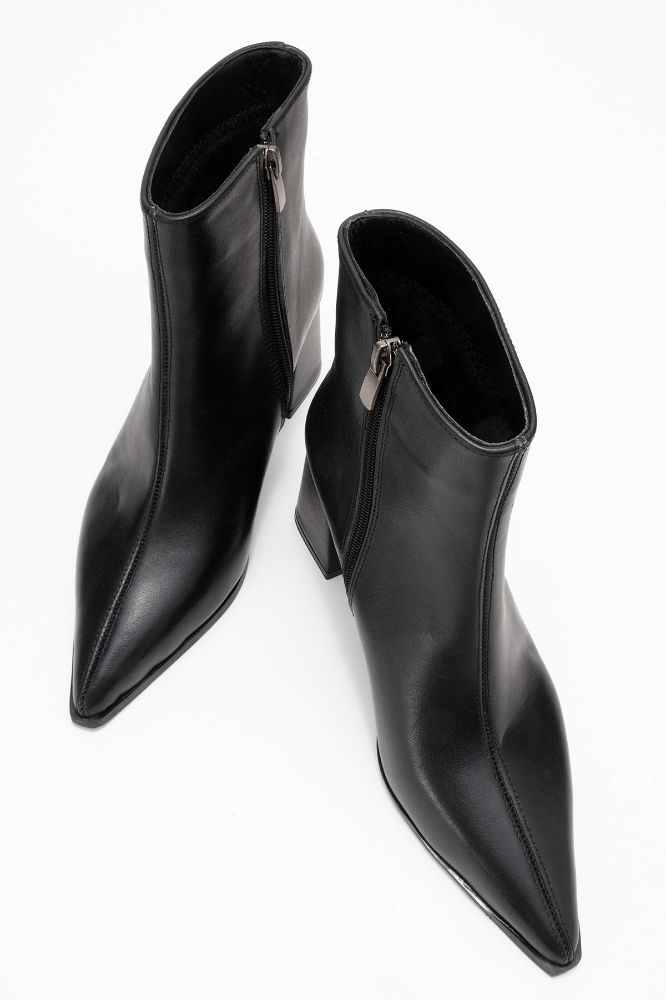 kadin-deri-kalin-topuklu-bot-SIYAH-ABA1300-0101175_0