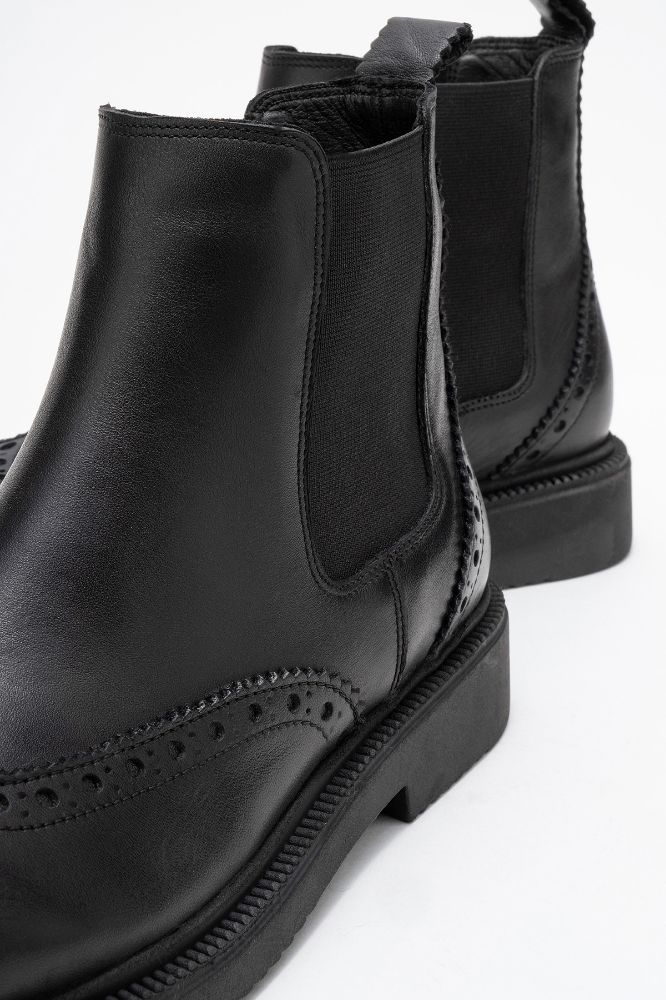 kadin-deri-lastikli-bilekte-bot-SIYAH-PNC126-0101645_0