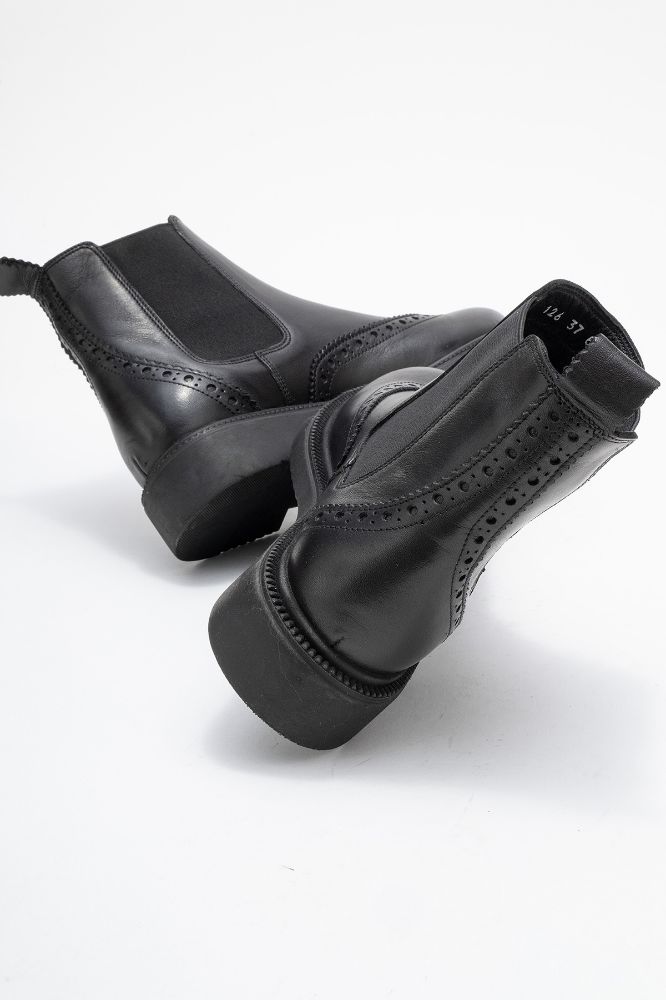 kadin-deri-lastikli-bilekte-bot-SIYAH-PNC126-0101646_0