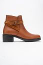 Kadın Deri Aksesuar Detaylı Topuklu Bot TABA TABA NUBUK PNC154
