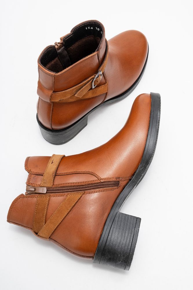 kadin-deri-aksesuar-detayli-topuklu-bot--TABA TABA NUBUK-PNC154-0101684_0