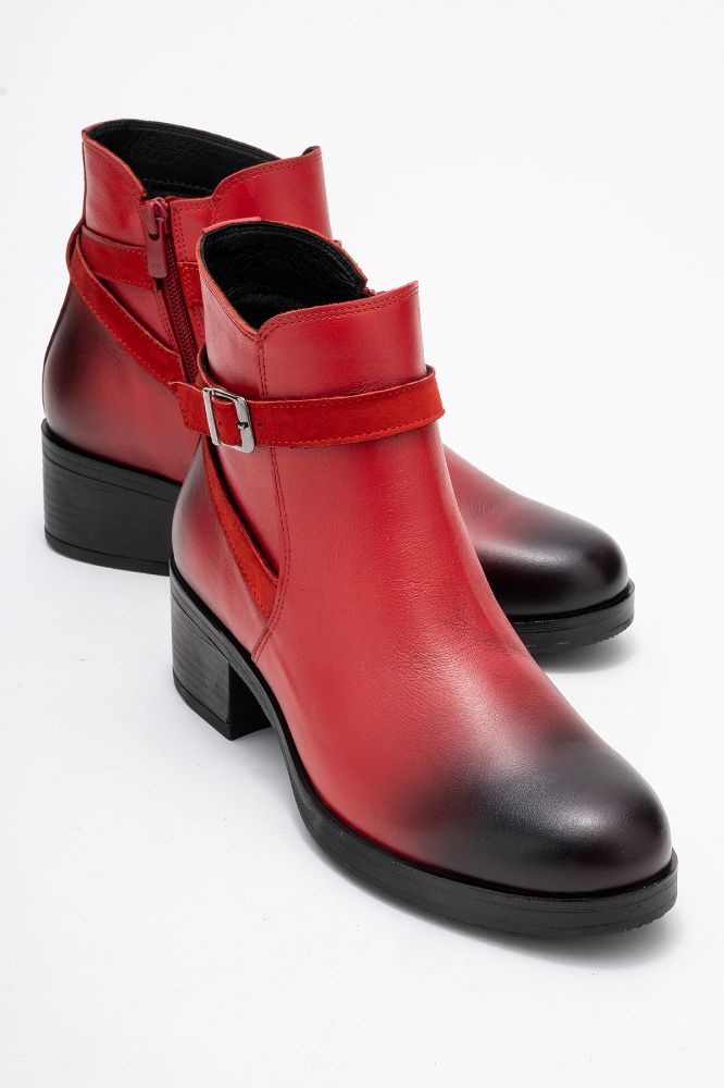 kadin-deri-aksesuar-detayli-topuklu-bot--KIRMIZI KIRMIZI NUBUK-PNC154-0101704_0