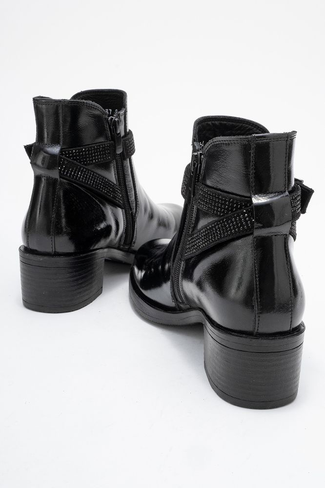 kadin-deri-tasli-aksesuarli-topuklu-bot-SIYAH KIRISIK RUGAN-PNC1541-0101712_0