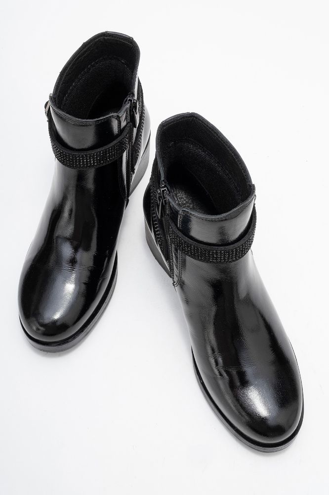 kadin-deri-tasli-aksesuarli-topuklu-bot-SIYAH KIRISIK RUGAN-PNC1541-0101713_0