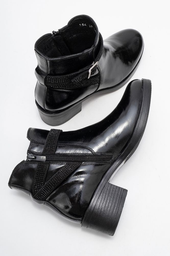 kadin-deri-tasli-aksesuarli-topuklu-bot-SIYAH KIRISIK RUGAN-PNC1541-0101714_0