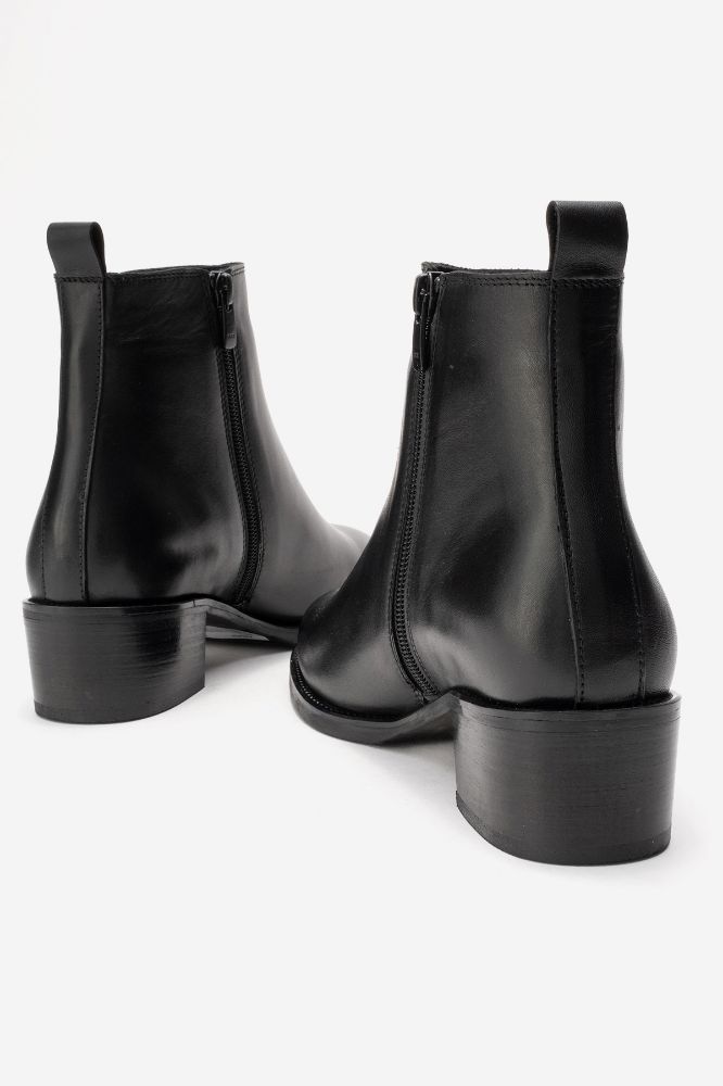 kadin-deri-topuklu-bot-SIYAH-PNC635-0102355_0