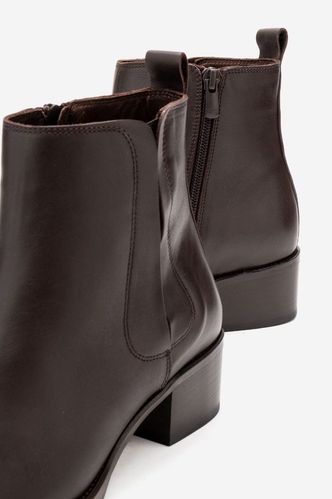 Kadın Deri Topuklu Bot KAHVE PNC635 resmi