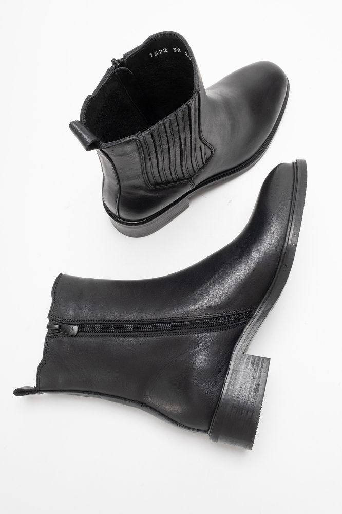 Kadın Deri Bot SIYAH PNC1522 resmi