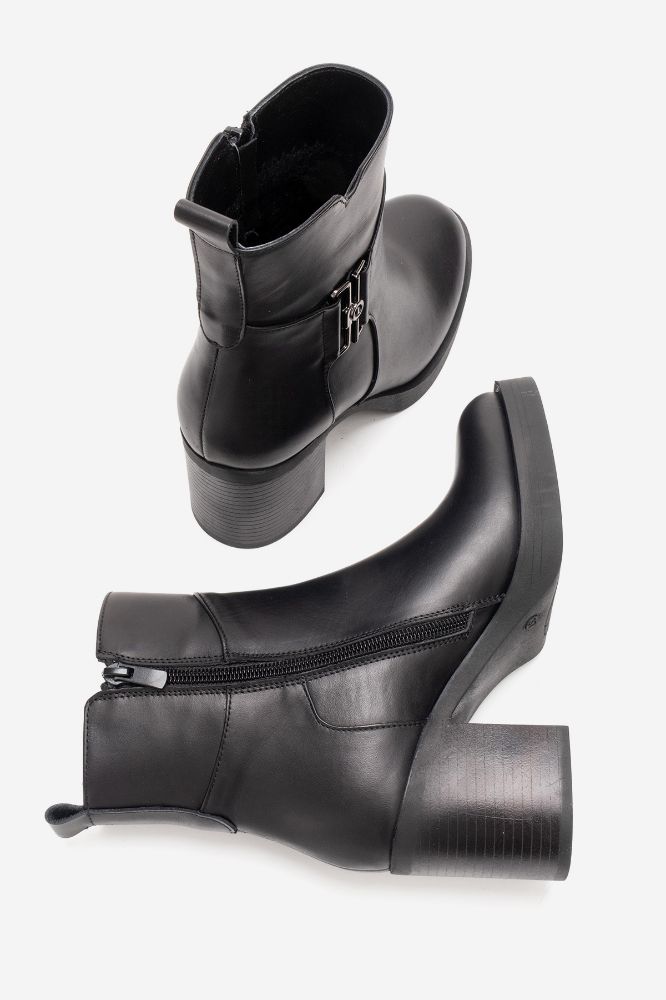 kadin-deri-kalin-topuklu-bot-SIYAH-WMN1419-0103618_0